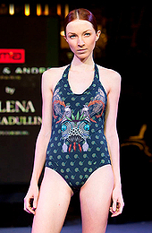 Алена Ахмадуллина