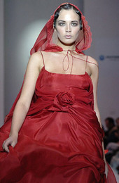 Женская Показ Лариса Погорецкая Показ на Russian Fashion Week Осень-Зима 2005/06