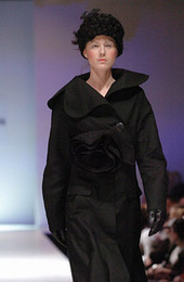 Женская и Женская Показ Лена Макашова Показ на Russian Fashion Week Осень-Зима 2005/06