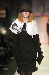 Женская и Женская Показ Лена Макашова RFW  Осень-Зима 2006/07