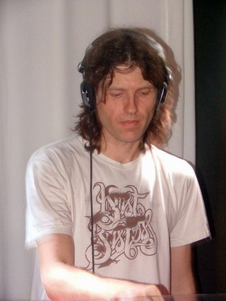 Hernan Cattaneo в клубе Fabrique Hernan Cattaneo в клубе Fabrique