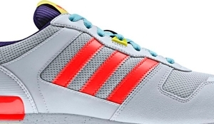 Новая коллекция кроссовок Originals ZX в магазинах «Adidas»  